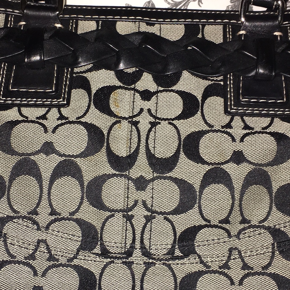 COACH PURSE - Picture 3 of 5